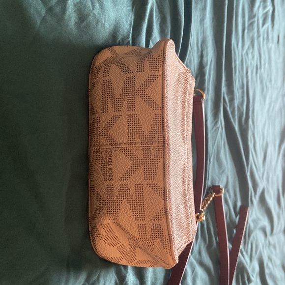 MICHAEL KORS CROSSBODY BAG - Picture 6 of 10